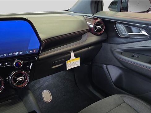 Used 2025 Chevrolet Blazer EV RS image 22