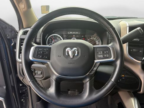Used 2022 RAM 3500 Laramie AWD/4WD image 13
