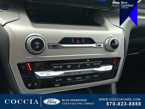 Certified 2023 Ford Explorer XLT w/ Equipment Group 202A AWD/4WD image 16