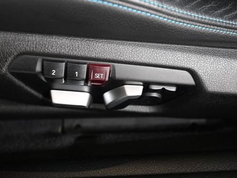 Used 2018 BMW M2 RWD image 26