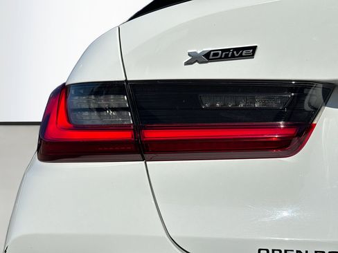 Used 2023 BMW M3 Competition w/ Executive Package image 10