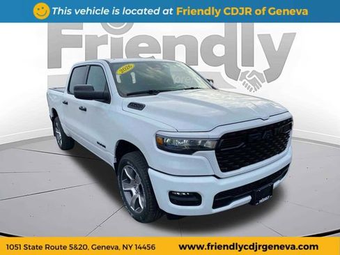 New 2026 RAM 1500 Express AWD/4WD image 3