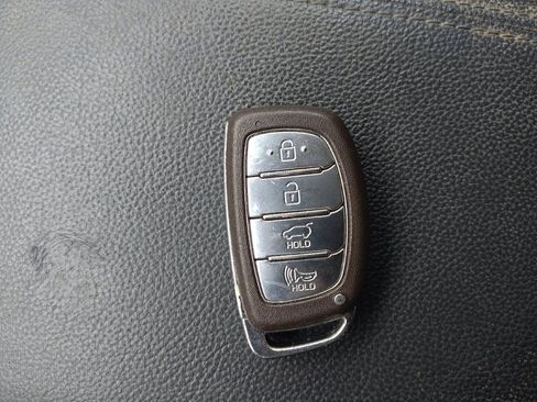 Used 2017 Hyundai Tucson Value AWD/4WD image 32