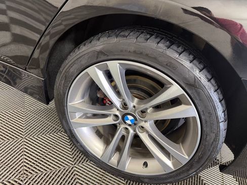 Used 2018 BMW 330i xDrive Sedan AWD/4WD image 10