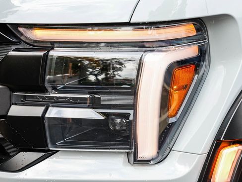 Used 2024 Ford F150 Raptor image 7