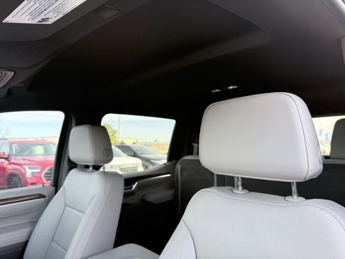 Used 2025 Chevrolet Silverado 1500 LT image 21