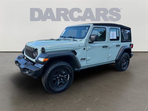 Used 2024 Jeep Wrangler Sport image 3