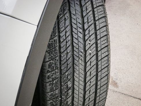 Used 2019 Honda CR-V EX-L image 12