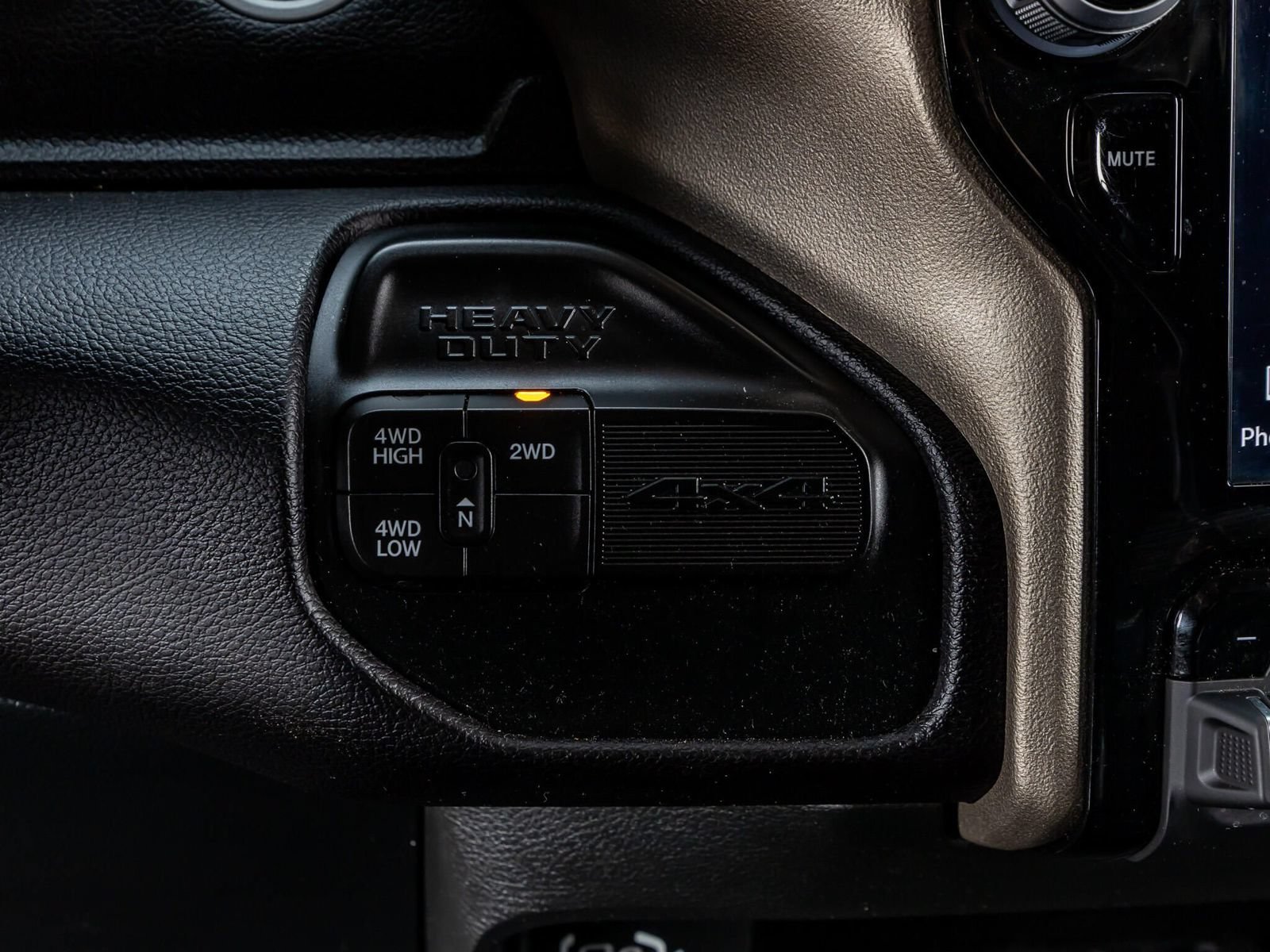 Used 2023 RAM 2500 Laramie AWD/4WD image 22