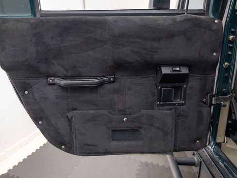 Used 1996 HUMMER H1 4-Door Hard Top image 23