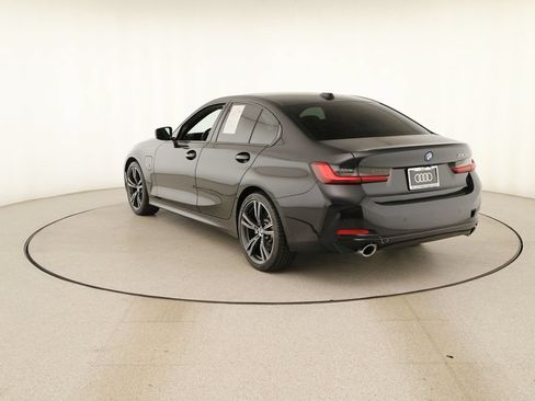 Used 2023 BMW 330e w/ Driving Assistance Package RWD image 4
