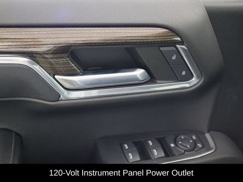 Used 2023 Chevrolet Silverado 1500 LT AWD/4WD image 13