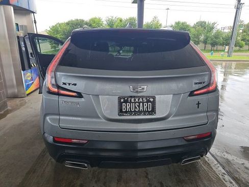 Used 2023 Cadillac XT4 Sport w/ Cold Weather Package FWD image 8