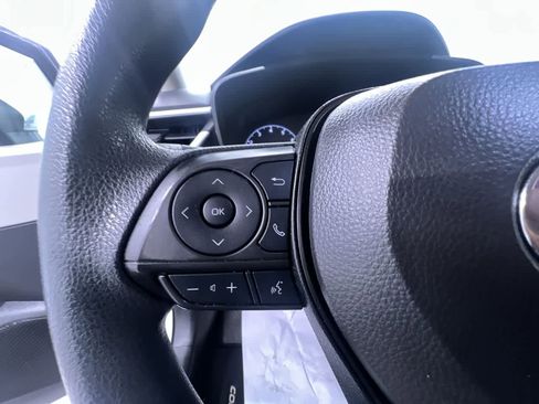 Used 2024 Toyota Corolla LE w/ LE Convenience Package image 20