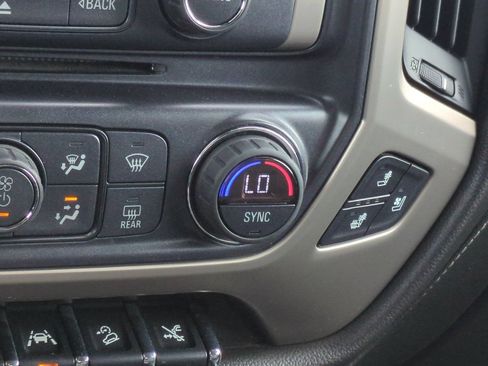 Used 2018 GMC Sierra 1500 Denali w/ Denali Ultimate Package AWD/4WD image 29