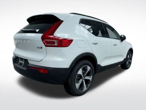 New 2026 Volvo XC40 B5 Plus w/ Protection Package Premier image 26