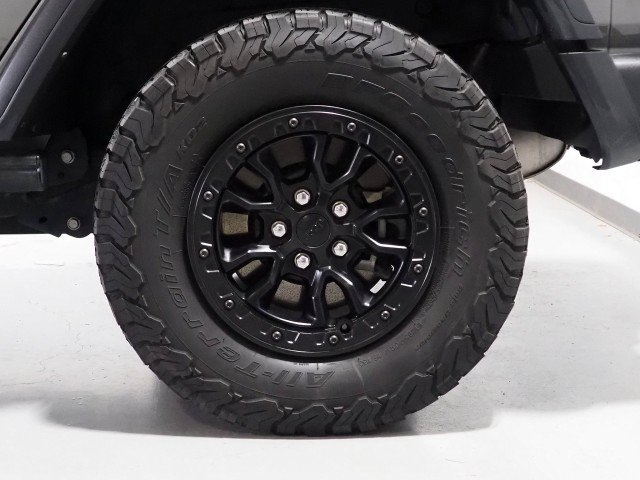 Used 2023 Jeep Wrangler 4xe Rubicon 20th Anniversary AWD/4WD image 46