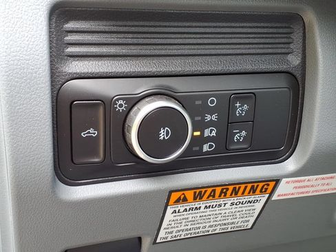 New 2025 Ford F250 XL w/ FX4 Off-Road Package AWD/4WD image 17