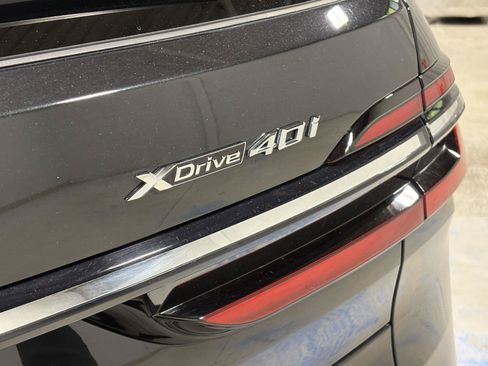 Used 2024 BMW X7 xDrive40i w/ Premium Package AWD/4WD image 23