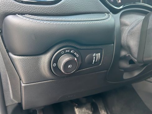 Used 2023 Dodge Durango SRT image 19