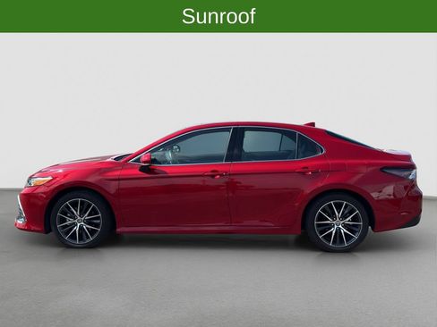 Used 2024 Toyota Camry XLE w/ Navigation Package FWD image 3