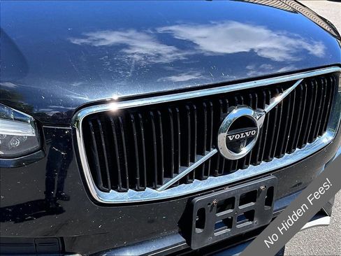 Used 2016 Volvo XC90 T6 Momentum w/ Momentum Plus Package AWD/4WD image 26