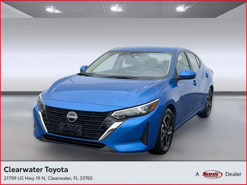 Used 2025 Nissan Sentra SV FWD image 1