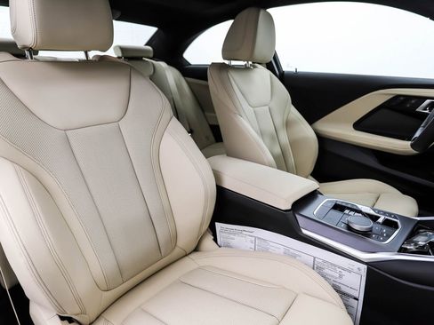 Certified 2025 BMW 230i xDrive Coupe w/ Premium Package image 25