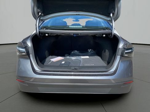 New 2026 Nissan Sentra SV w/ Floor Mat Package FWD image 9