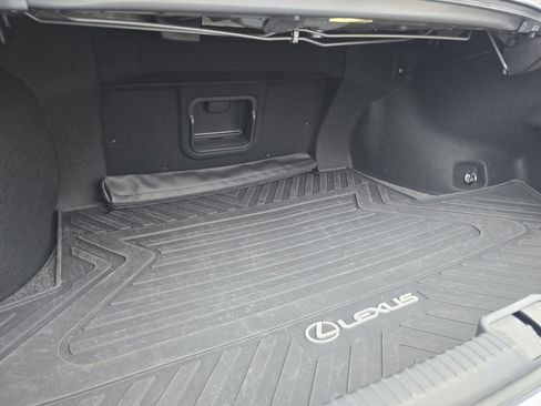 Used 2022 Lexus ES 350 w/ Premium Package image 27