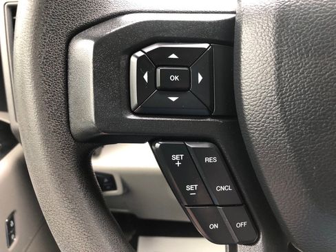 Used 2022 Ford F250 XL w/ Power Equipment Group AWD/4WD image 36