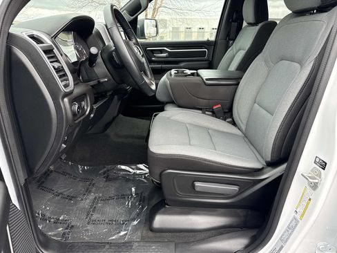 Used 2023 RAM 1500 Big Horn AWD/4WD image 23