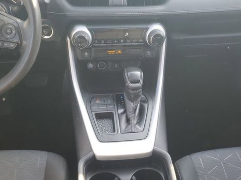 Used 2020 Toyota RAV4 XLE image 13