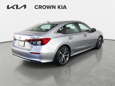 Used 2023 Honda Civic Touring image 6