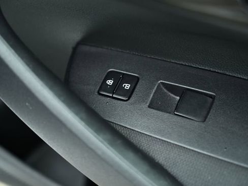 Used 2023 Toyota Corolla LE image 44