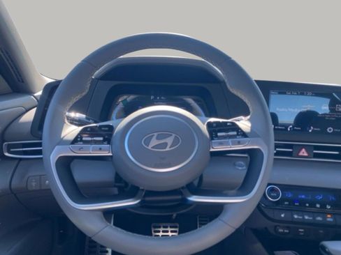 New 2026 Hyundai Elantra SEL Sport Premium FWD image 17