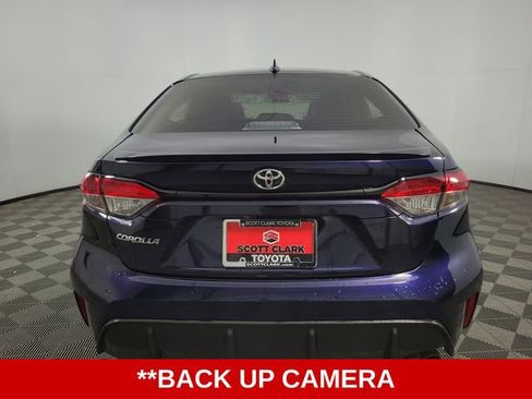 Used 2025 Toyota Corolla SE image 7