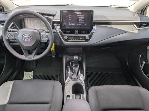 Used 2025 Toyota Corolla LE FWD image 15