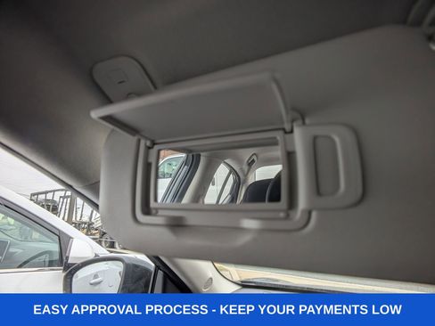 Used 2025 Nissan Sentra SR FWD image 22