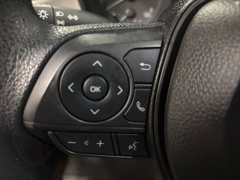 Used 2024 Toyota Corolla LE image 16