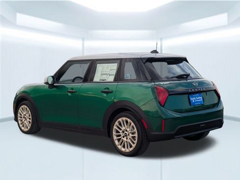 New 2026 MINI Cooper 4-Door Hardtop FWD image 3