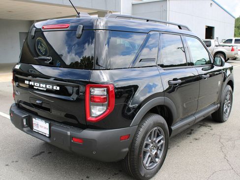 New 2025 Ford Bronco Sport Big Bend w/ Convenience Package image 3