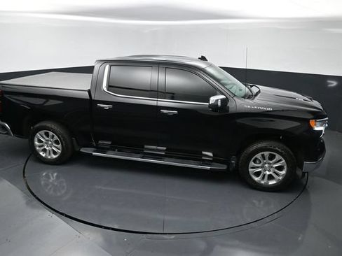 Used 2023 Chevrolet Silverado 1500 LTZ w/ LTZ Premium Package AWD/4WD image 20
