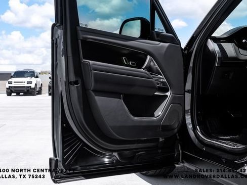New 2026 Land Rover Range Rover Long Wheelbase SE AWD/4WD image 43