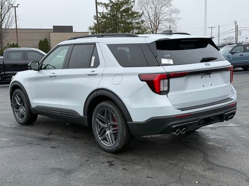 New 2026 Ford Explorer ST AWD/4WD image 3