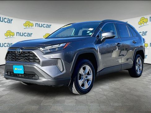 Used 2022 Toyota RAV4 XLE image 3