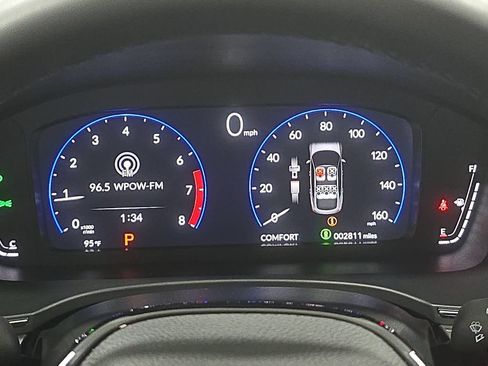 Used 2025 Acura Integra FWD image 16