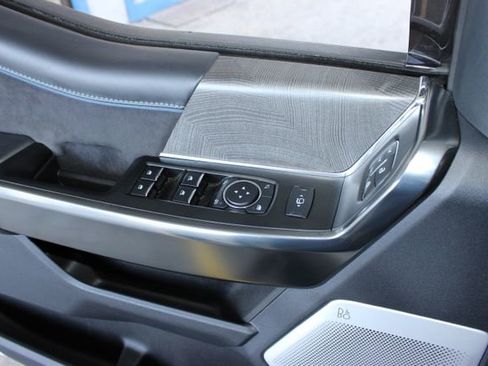 Used 2025 Ford F450 Platinum AWD/4WD image 22