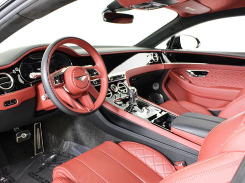Used 2024 Bentley Continental GT Speed AWD/4WD image 2