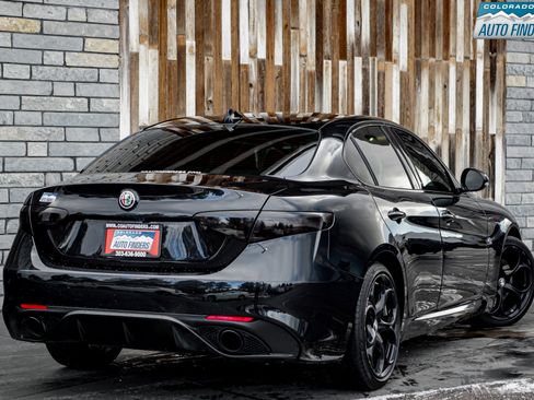 Used 2021 Alfa Romeo Giulia Ti Sport image 7